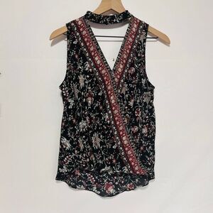 BCX Black Floral Halter Neck Top   Size S